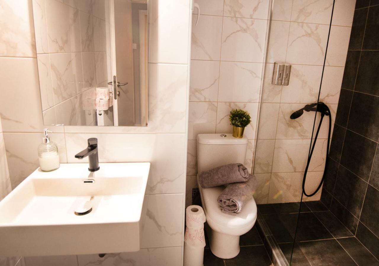 Houseloft Bianca District Apartment Thessaloníki Ngoại thất bức ảnh